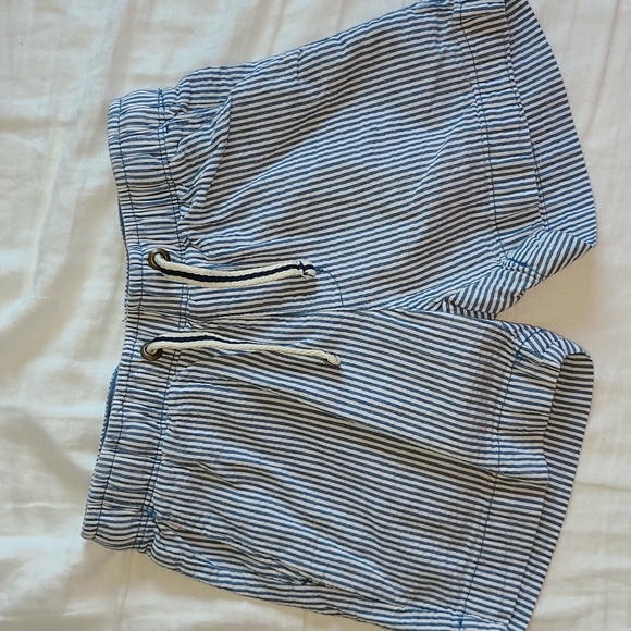 Sold - Picture 3 of 6